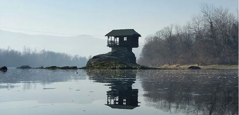 Drina River House, Serbia